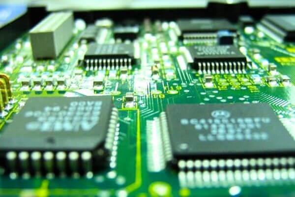 بردهای الکترونیکی پیشرفته - همکاری OEM در صنعت فناوری